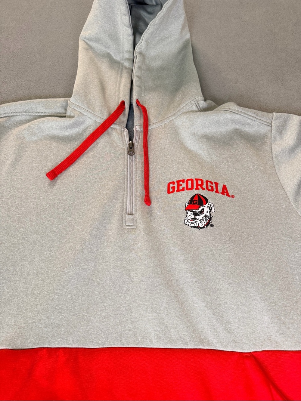 Georgia Bulldogs Two-Tone Gray & Red Quarter Zip Hoodie Sweatshirt- Large - Picture 2 of 6